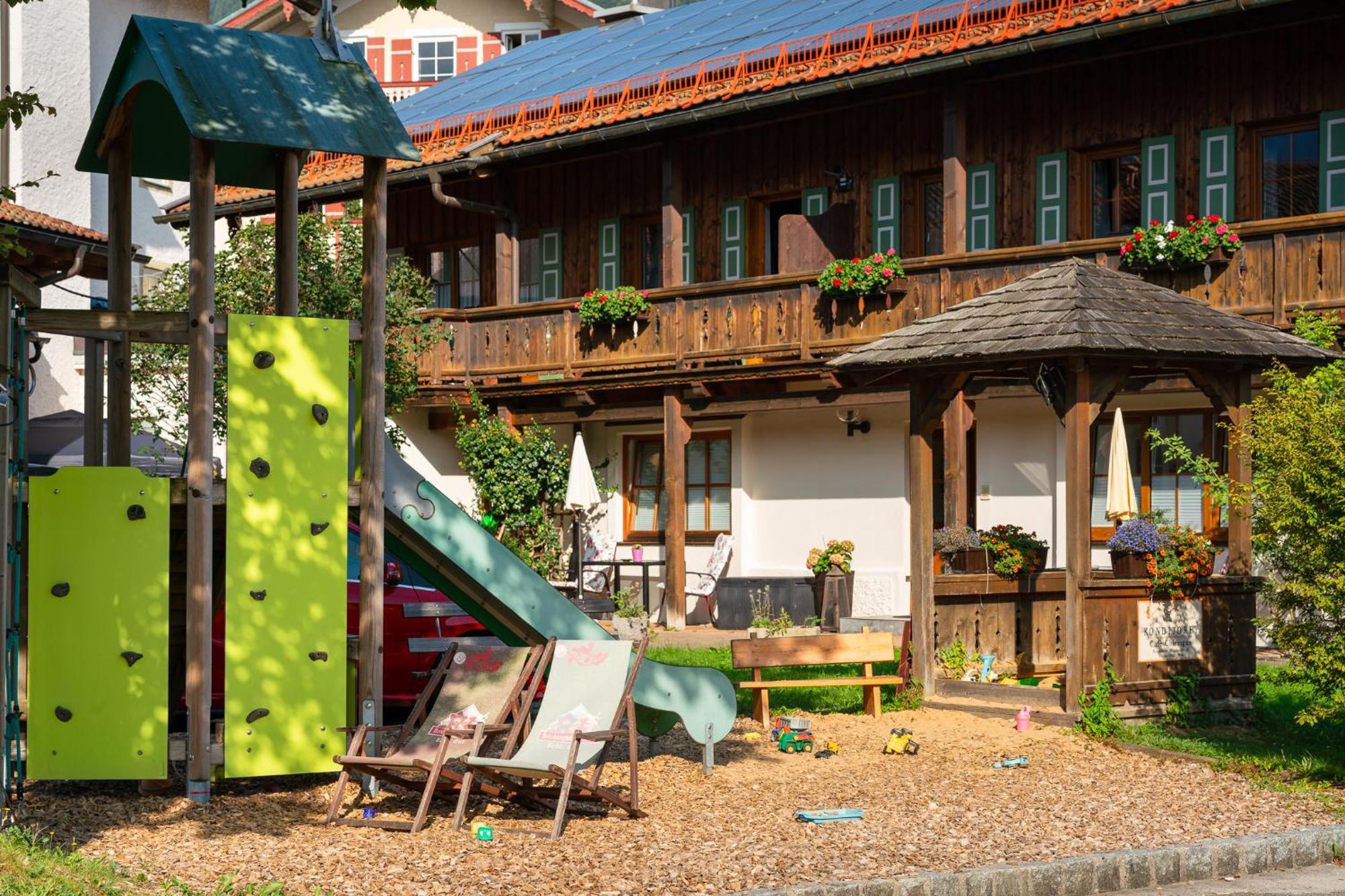 Cafe Chiemgau Und Gaestehaus Ruhpolding Luaran gambar